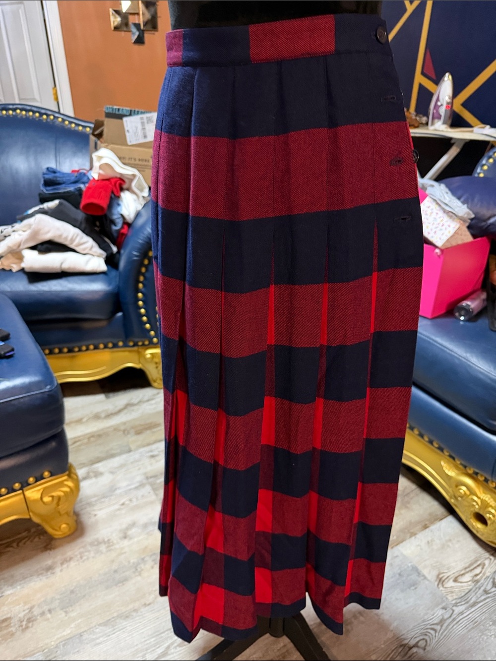 Vintage David Brooks LTD Women's Red and Navy Plaid Pleated Midi Skirt